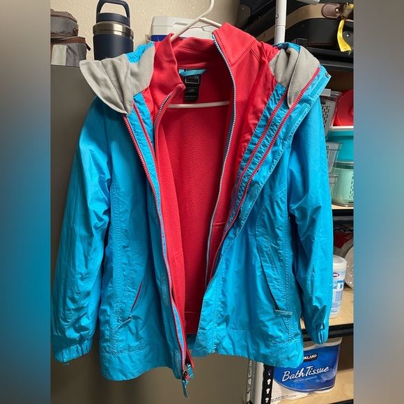 North Face Girls Rain Jacket - Picture 2 of 5